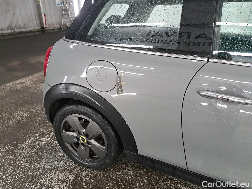 Mini  Mini   / 2014 / 3P / Berline Cooper SE Finition Business 184 ch BVA #3