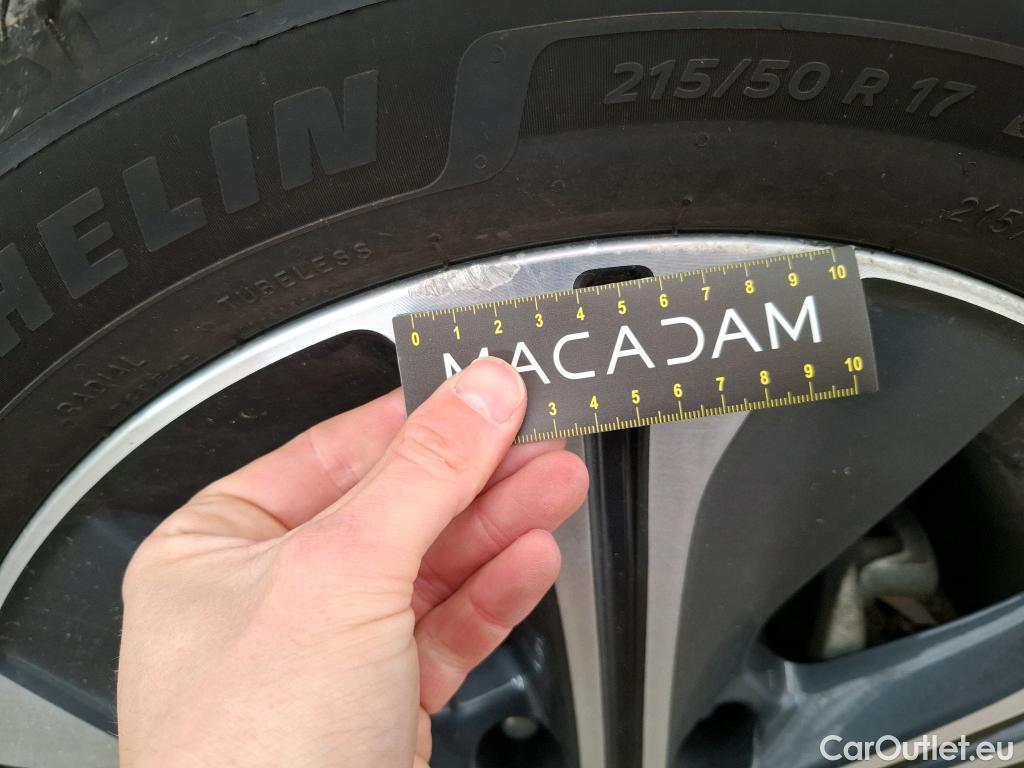  Nissan  Leaf NISSAN  / 2017 / 5P / Berline 62 kWh 217ch Tekna #29