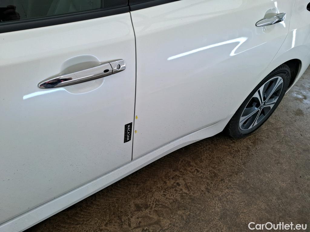  Nissan  Leaf NISSAN  / 2017 / 5P / Berline 62 kWh 217ch Tekna #6