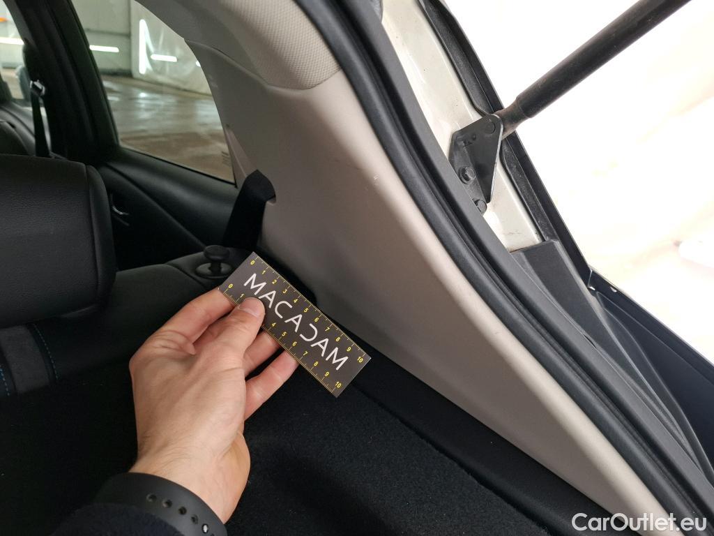  Nissan  Leaf NISSAN  / 2017 / 5P / Berline 62 kWh 217ch Tekna #39