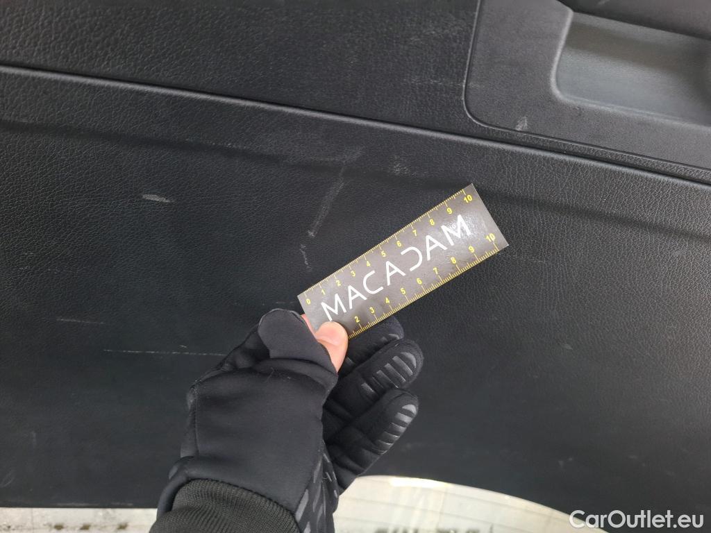  Mercedes  EQB MERCEDES-BENZ  / 2021 / 5P / SUV  250 + AMG Line #40