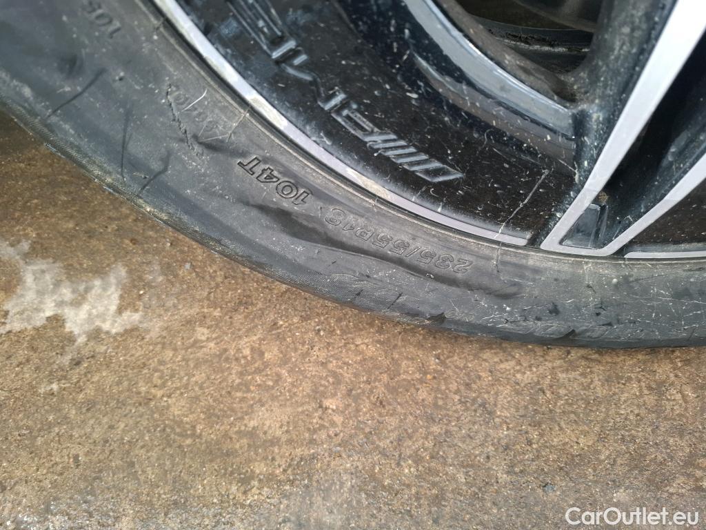  Mercedes  EQB MERCEDES-BENZ  / 2021 / 5P / SUV  250 + AMG Line #24