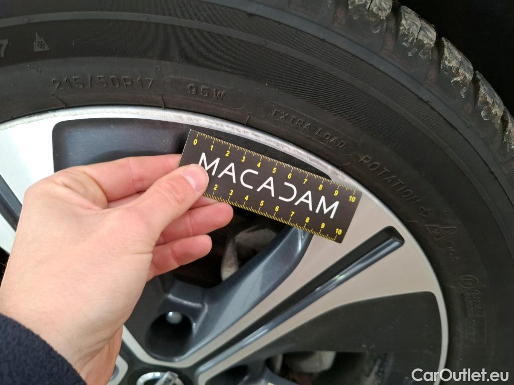  Nissan  Leaf NISSAN  / 2017 / 5P / Berline 62 kWh 217ch Tekna #31