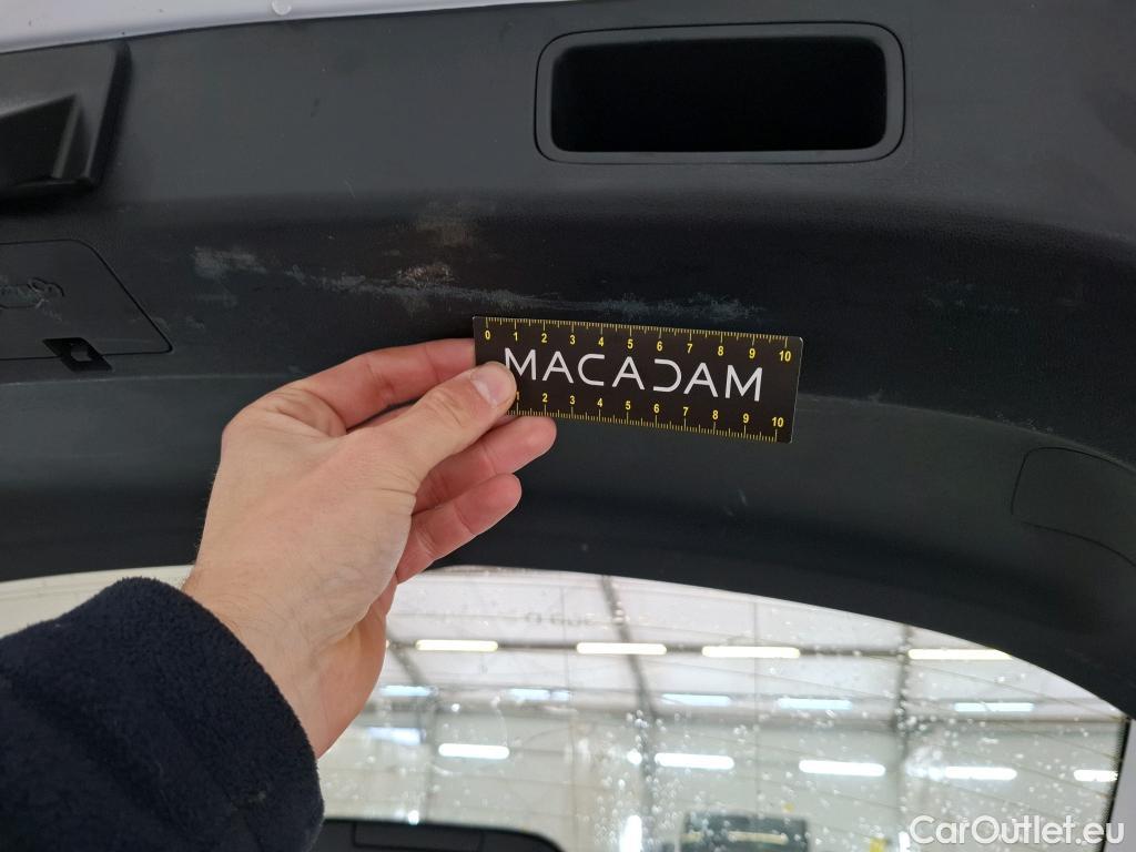  Land Rover  Discovery MG MG3 / 2024 / 5P / Berline 1.5L 195ch Hybrid+ Standard #20