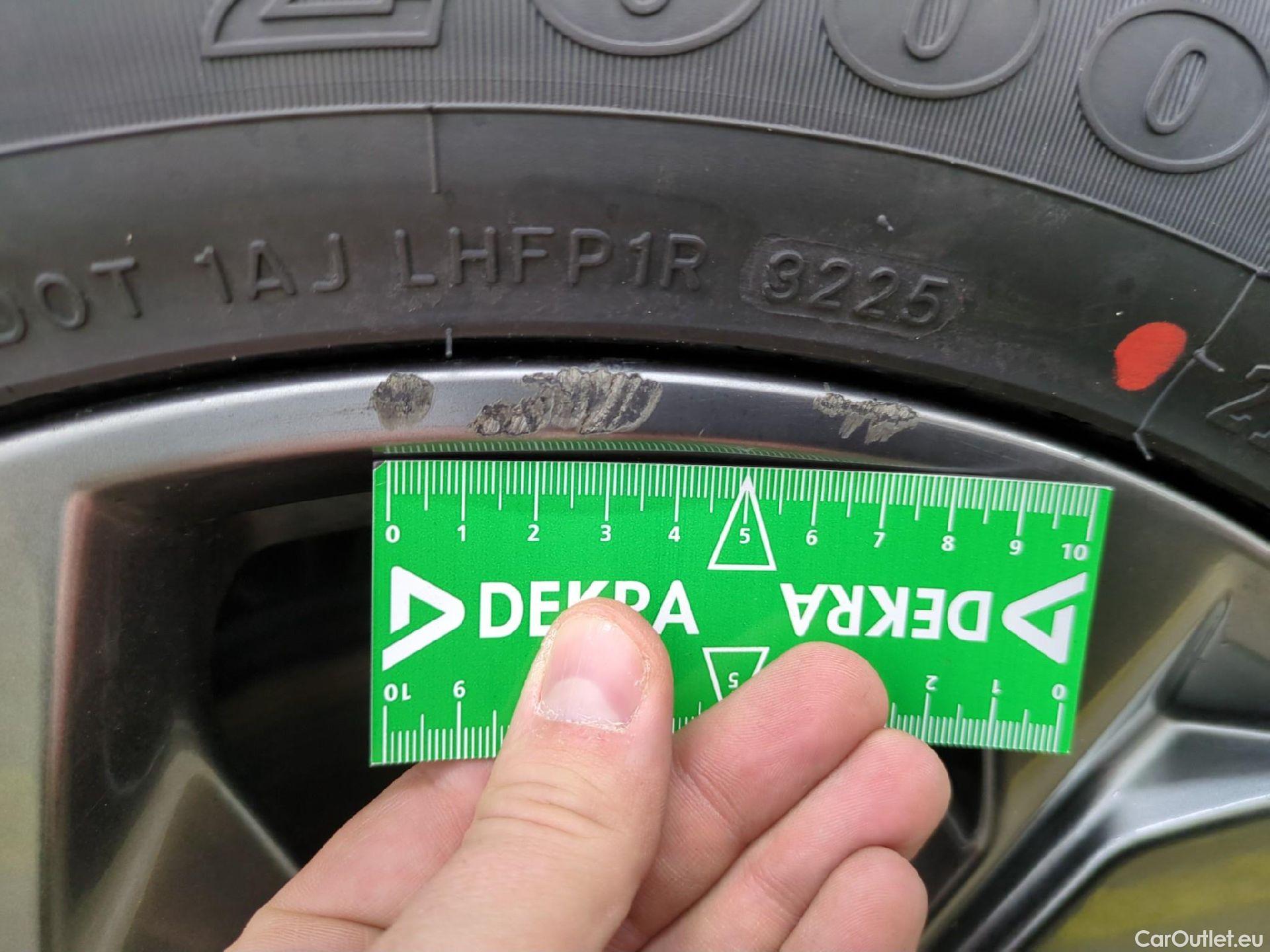  Mazda  MX-30 MAZDA  / 2019 / 5P / SUV e-Skyactiv 143ch First Ed M Confidence(SP) #5