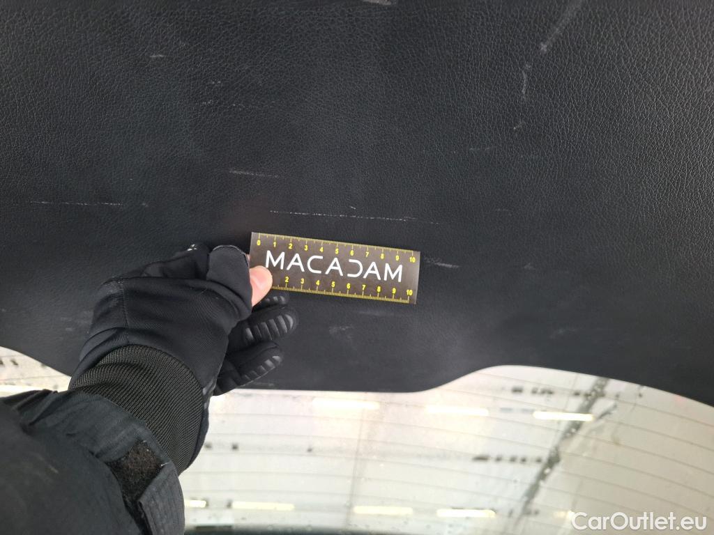  Mercedes  EQB MERCEDES-BENZ  / 2021 / 5P / SUV  250 + AMG Line #39