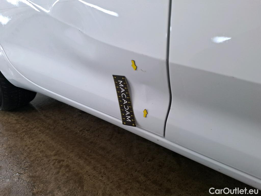  Land Rover  Discovery MG MG3 / 2024 / 5P / Berline 1.5L 195ch Hybrid+ Standard #9