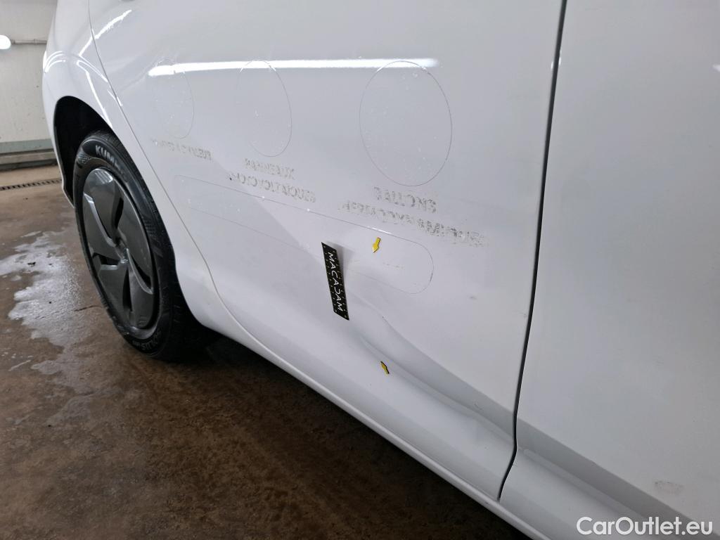  Land Rover  Discovery MG MG3 / 2024 / 5P / Berline 1.5L 195ch Hybrid+ Standard #7