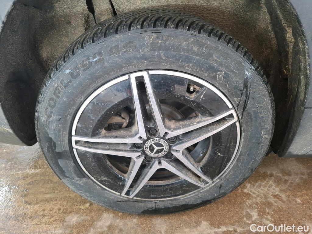  Mercedes  EQB MERCEDES-BENZ  / 2021 / 5P / SUV  250 + AMG Line #35