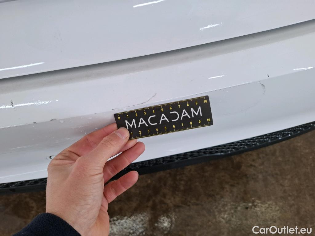  Land Rover  Discovery MG MG3 / 2024 / 5P / Berline 1.5L 195ch Hybrid+ Standard #41