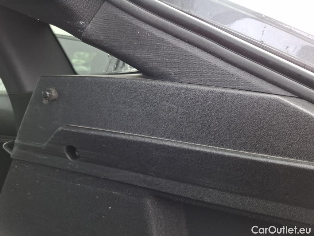  Renault  Arkana  Techno 1.6 E-TECH Hybrid 145CV BVA6 6E #13