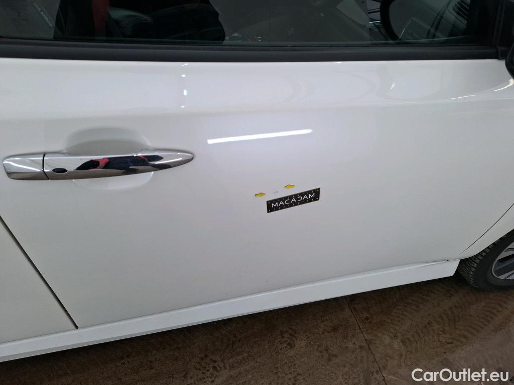  Nissan  Leaf NISSAN  / 2017 / 5P / Berline 62 kWh 217ch Tekna #54