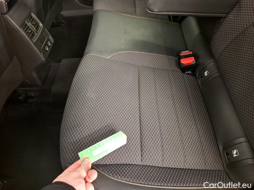  Renault  Arkana  Techno 1.6 E-TECH Hybrid 145CV BVA6 6E #8