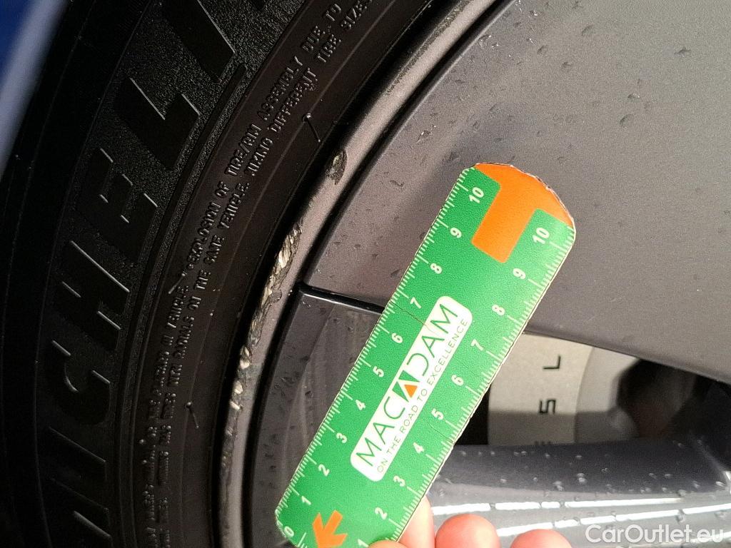  Tesla  Model 3 TESLA  2018 4P Berline Grande Autonomie #25