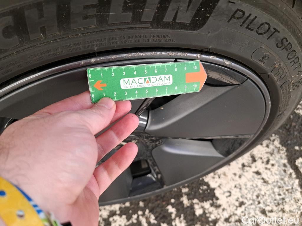  Tesla  Model 3 TESLA  / 2018 / 4P / Berline - COMMITMENT DEAL  lot 198 #17