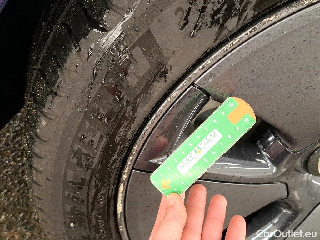  Tesla  Model 3 TESLA  2018 4P Berline Grande Autonomie #4