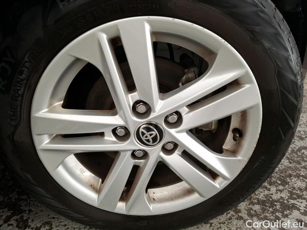  Toyota  Corolla TOYOTA  / 2018 / 5P / Berline Hybride 122h Dynamic Business #94