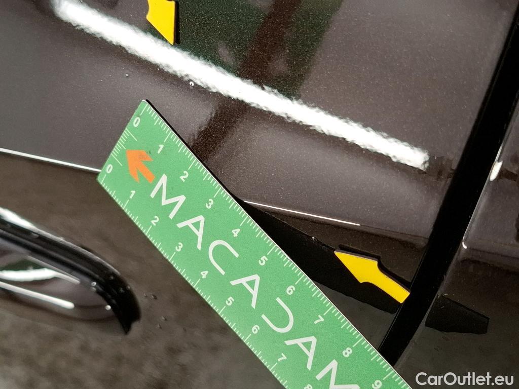  Toyota  Corolla TOYOTA  / 2018 / 5P / Berline Hybride 122h Dynamic Business #42