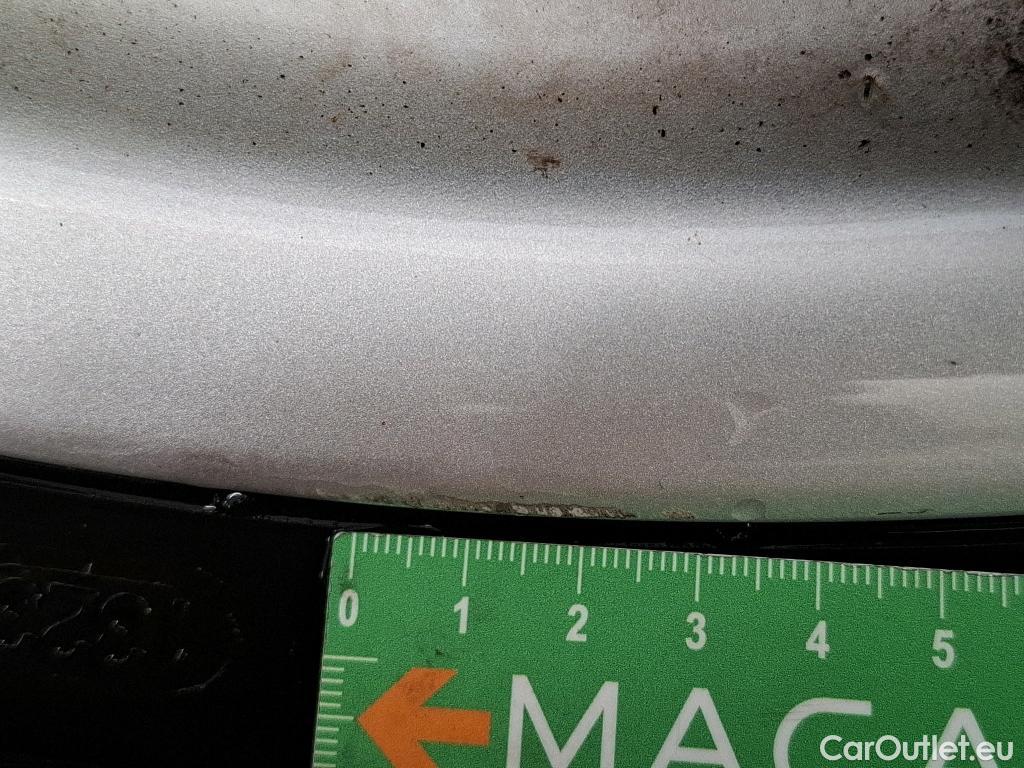  Toyota  Corolla TOYOTA  / 2018 / 5P / Berline Hybride 122h Dynamic Business #92