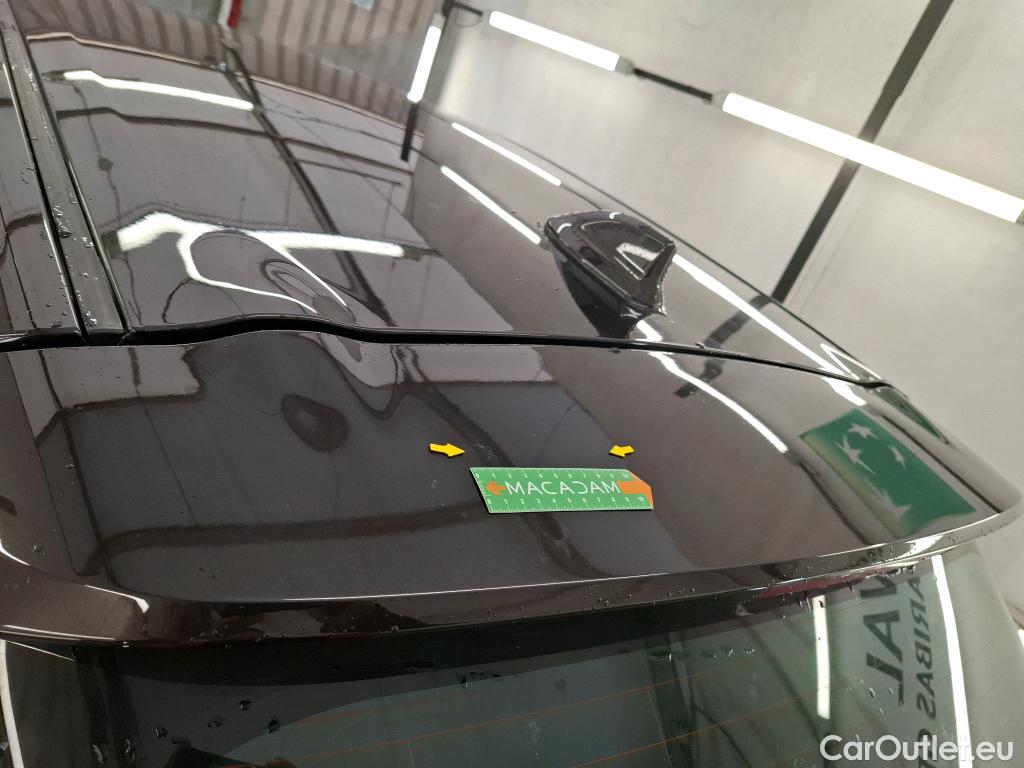  Toyota  Corolla TOYOTA  / 2018 / 5P / Berline Hybride 122h Dynamic Business #99