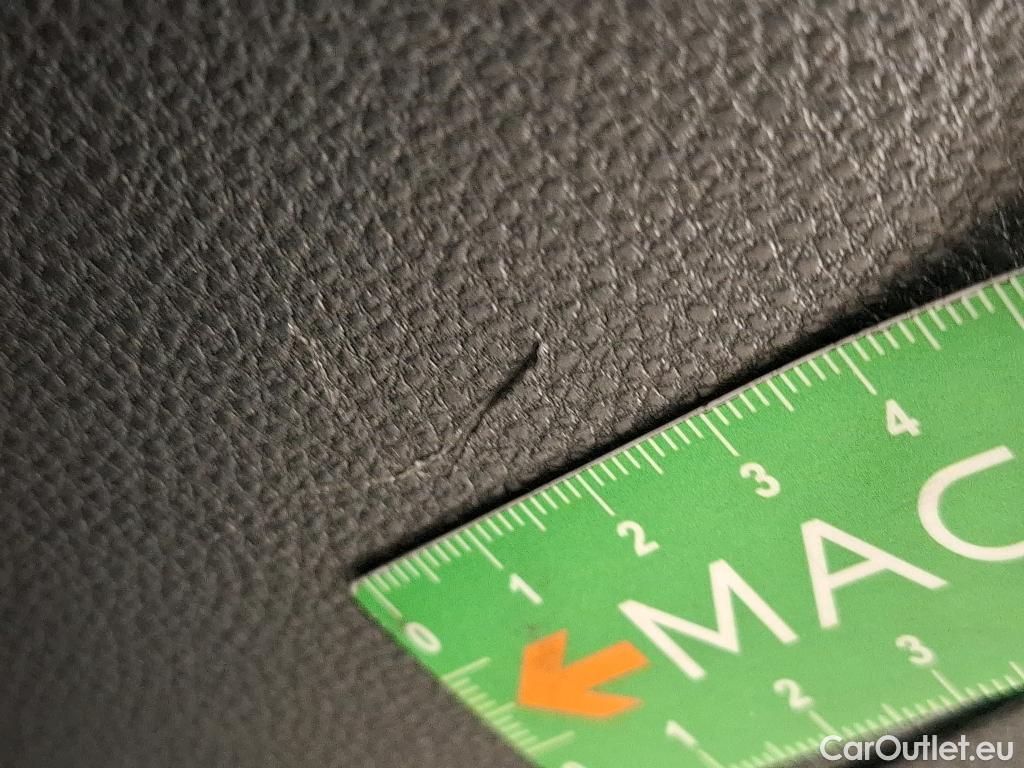  Toyota  Corolla TOYOTA  / 2018 / 5P / Berline Hybride 122h Dynamic Business #110