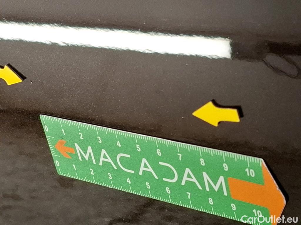  Toyota  Corolla TOYOTA  / 2018 / 5P / Berline Hybride 122h Dynamic Business #29