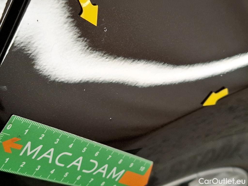  Toyota  Corolla TOYOTA  / 2018 / 5P / Berline Hybride 122h Dynamic Business #18