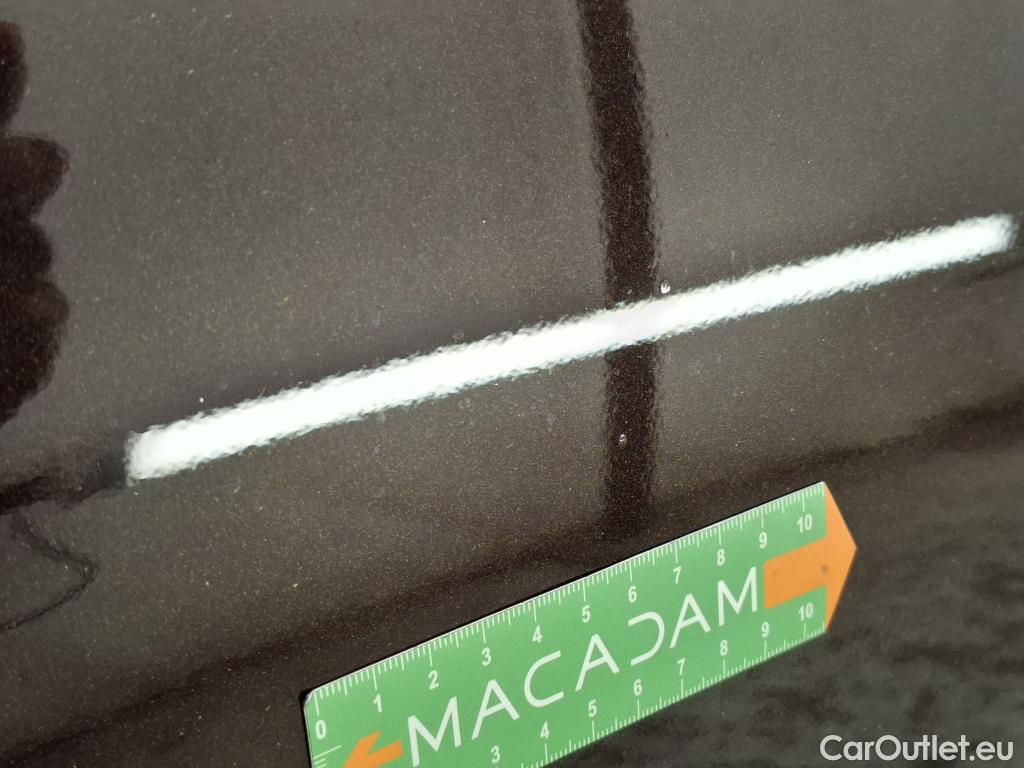  Toyota  Corolla TOYOTA  / 2018 / 5P / Berline Hybride 122h Dynamic Business #32