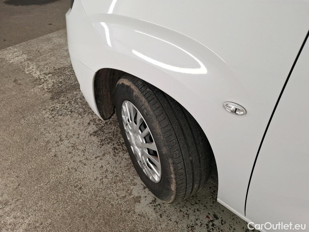  Land Rover  Discovery TOYOTA Proace City / 2021 / 4P / Fourgonnette ELECTRIC MEDIUM 50KWH BUSINESS #6