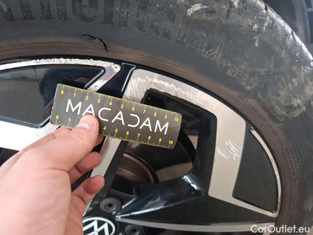  Volkswagen  ID.3  Pro S 77kWh BVA #38