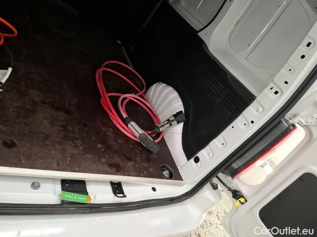  Land Rover  Discovery TOYOTA Proace City / 2021 / 4P / Fourgonnette ELECTRIC MEDIUM 50KWH BUSINESS #16