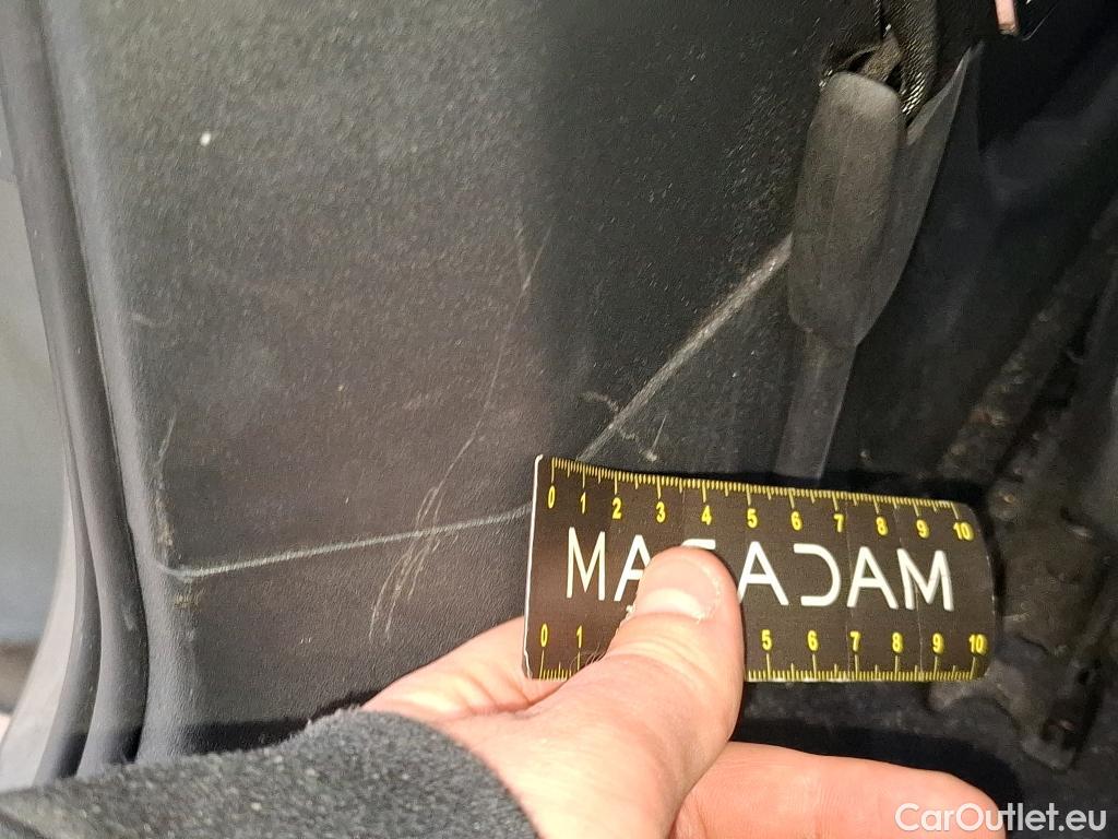  Volkswagen  ID.3  Pro S 77kWh BVA #46