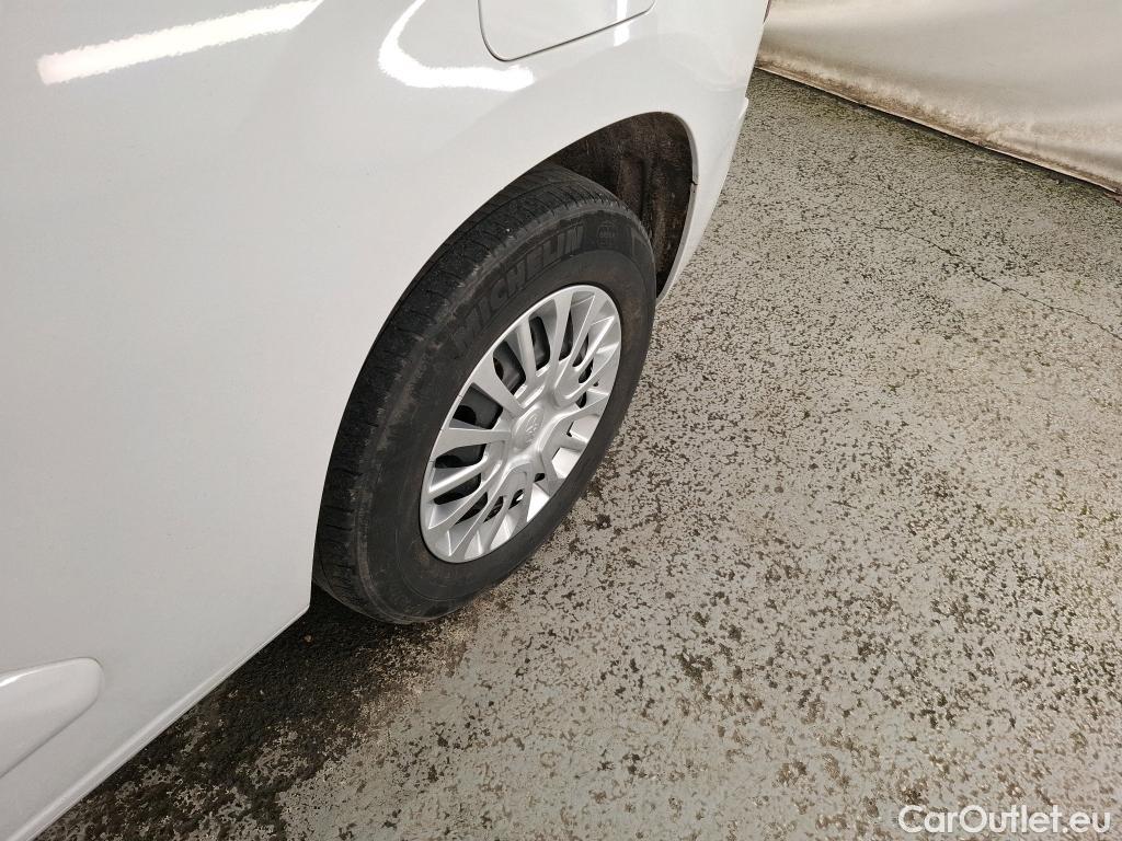  Land Rover  Discovery TOYOTA Proace City / 2021 / 4P / Fourgonnette ELECTRIC MEDIUM 50KWH BUSINESS #9