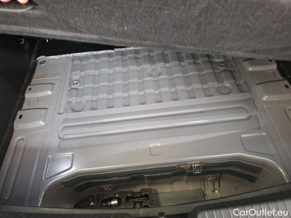  Volkswagen  ID.3  Pro S 77kWh BVA #48