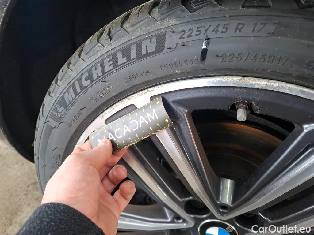  Bmw  Serie 1 BMW Série 1 2019 5P Berline 15 116D Business Design #45