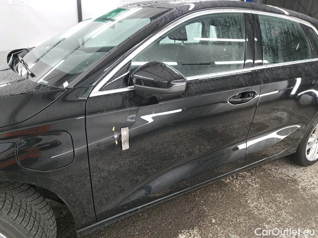  Audi  A3 AUDI  Sportback / 2020 / 5P / Berline 40 TFSI e 204 S Tronic Business Line #4