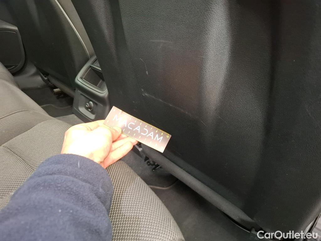  Audi  A4 AUDI  Avant / 2019 / 5P / Break 35 TFSI 150 S tronic Business line #23