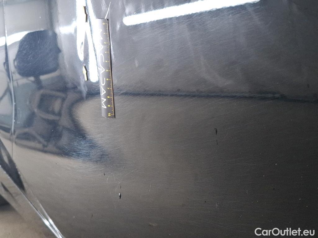  Bmw  Serie 1 BMW Série 1 2019 5P Berline 15 116D Business Design #16