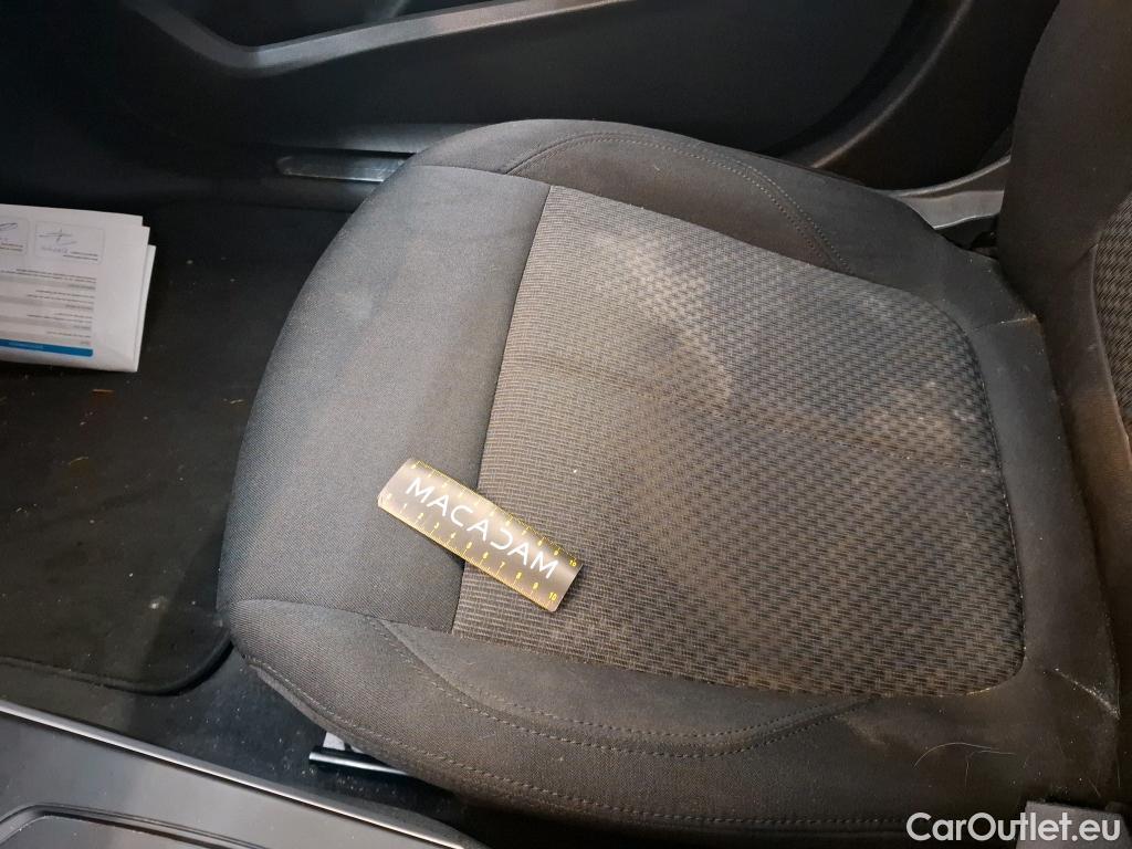  Bmw  Serie 1 BMW Série 1 2019 5P Berline 15 116D Business Design #53