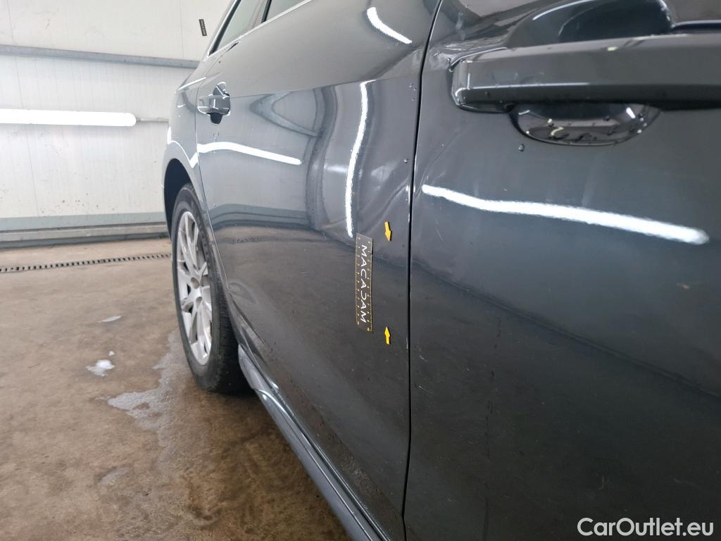  Audi  A4 AUDI  Avant / 2019 / 5P / Break 35 TFSI 150 S tronic Business line #1