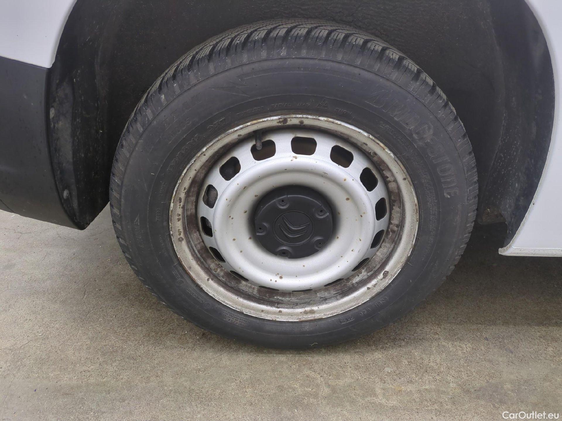  Citroen  Berlingo  Fourgon Club M 650 1.5 BlueHDi 75CV BVM5 E6dT #3