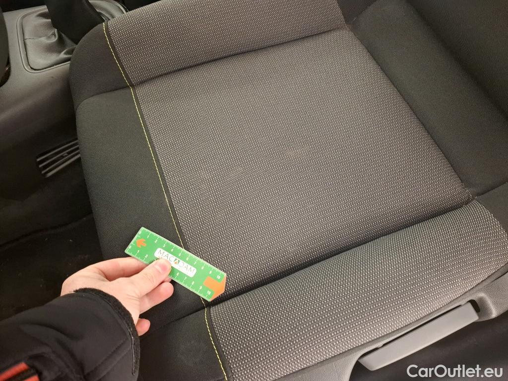  Citroen  C3 CITROEN  / 2020 / 5P / Berline PureTech 83 S&S BVM Feel Pack #19