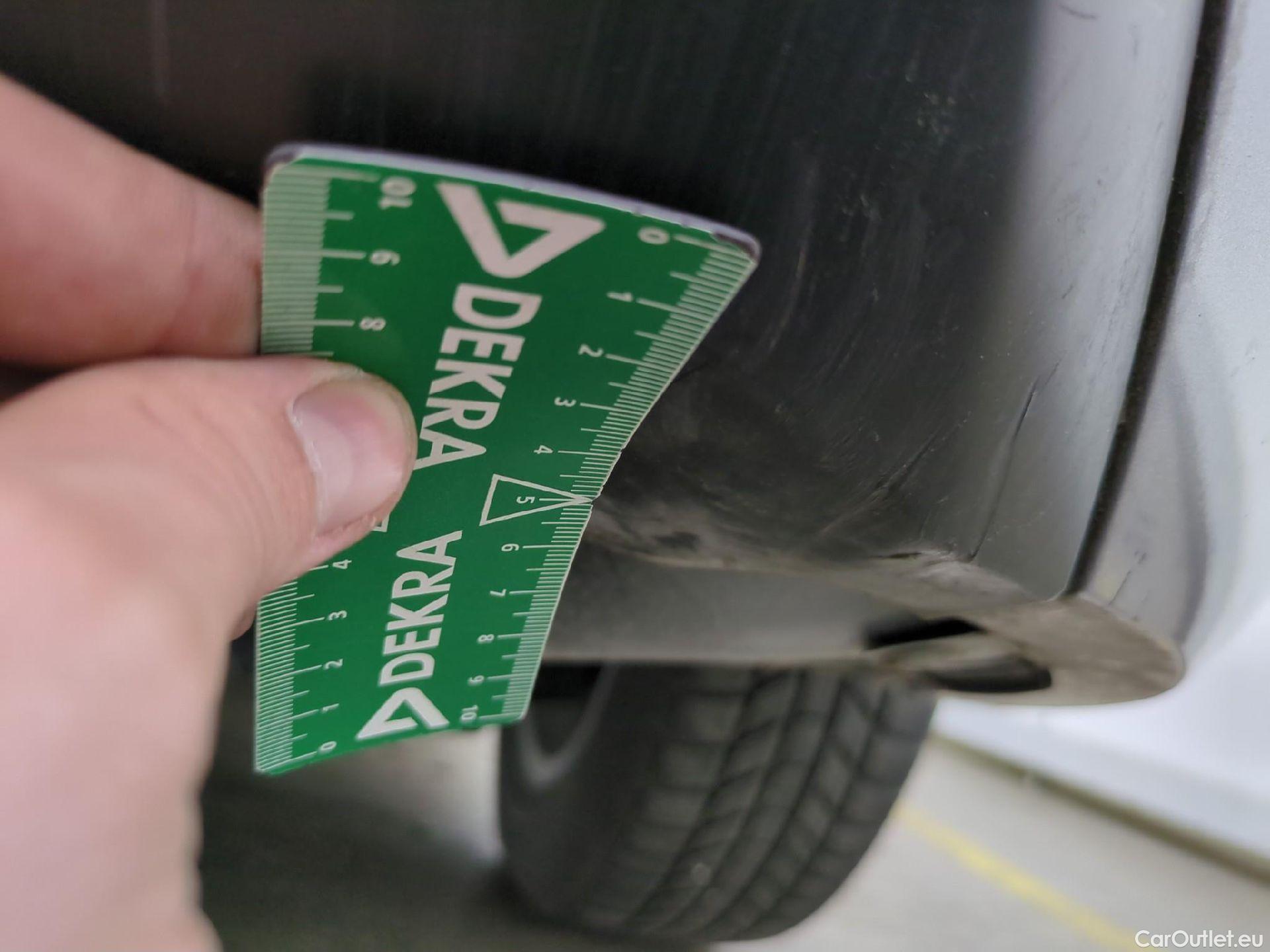  Citroen  C4 Grand Picasso /Spacetourer Business 1.2 PureTech 130CV BVA8 7 Sieges E6d #47