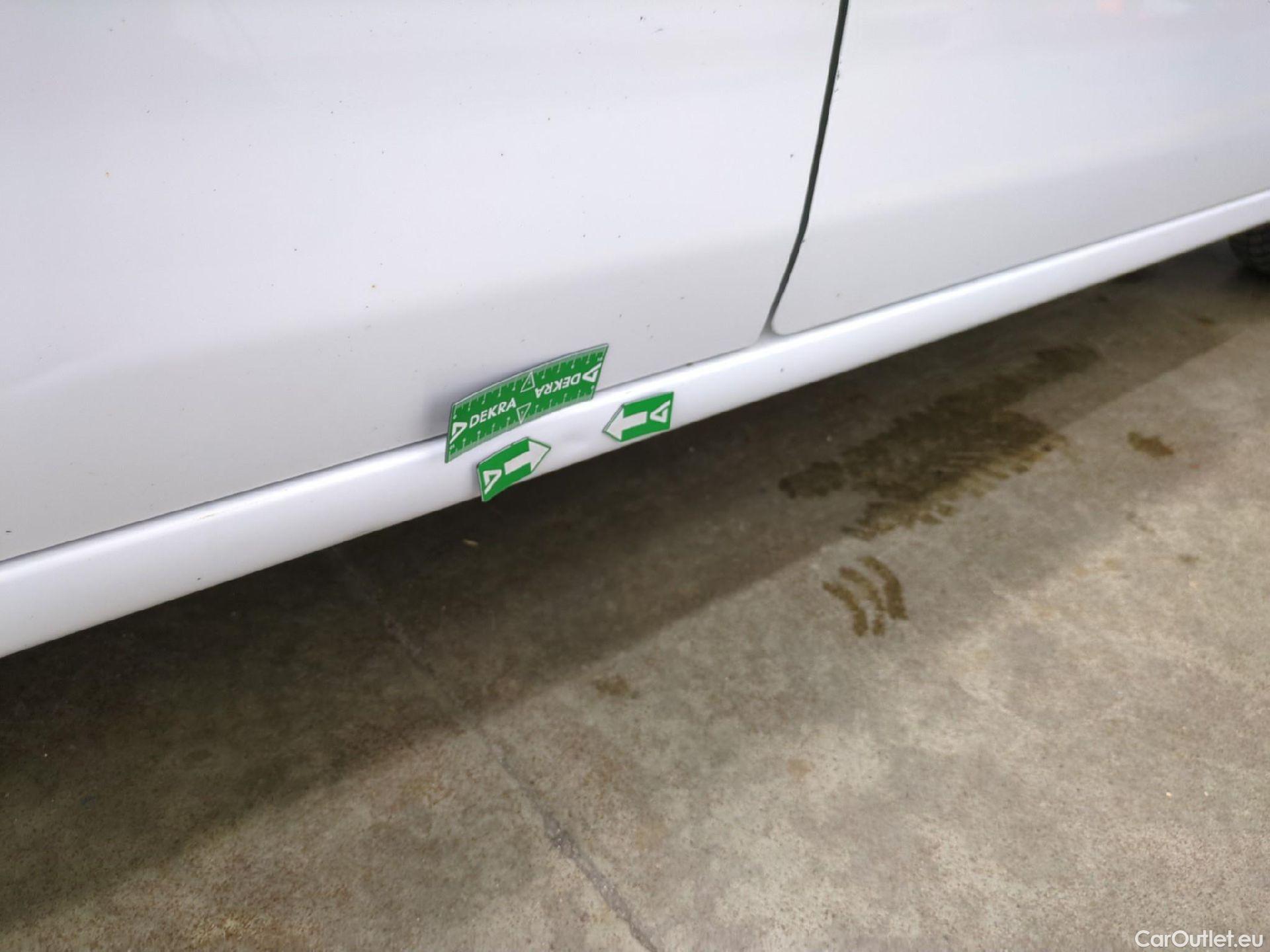  Citroen  Berlingo  Fourgon Club L1 (Court) 1.6 BlueHDi 100CV BVM5 E6 #28