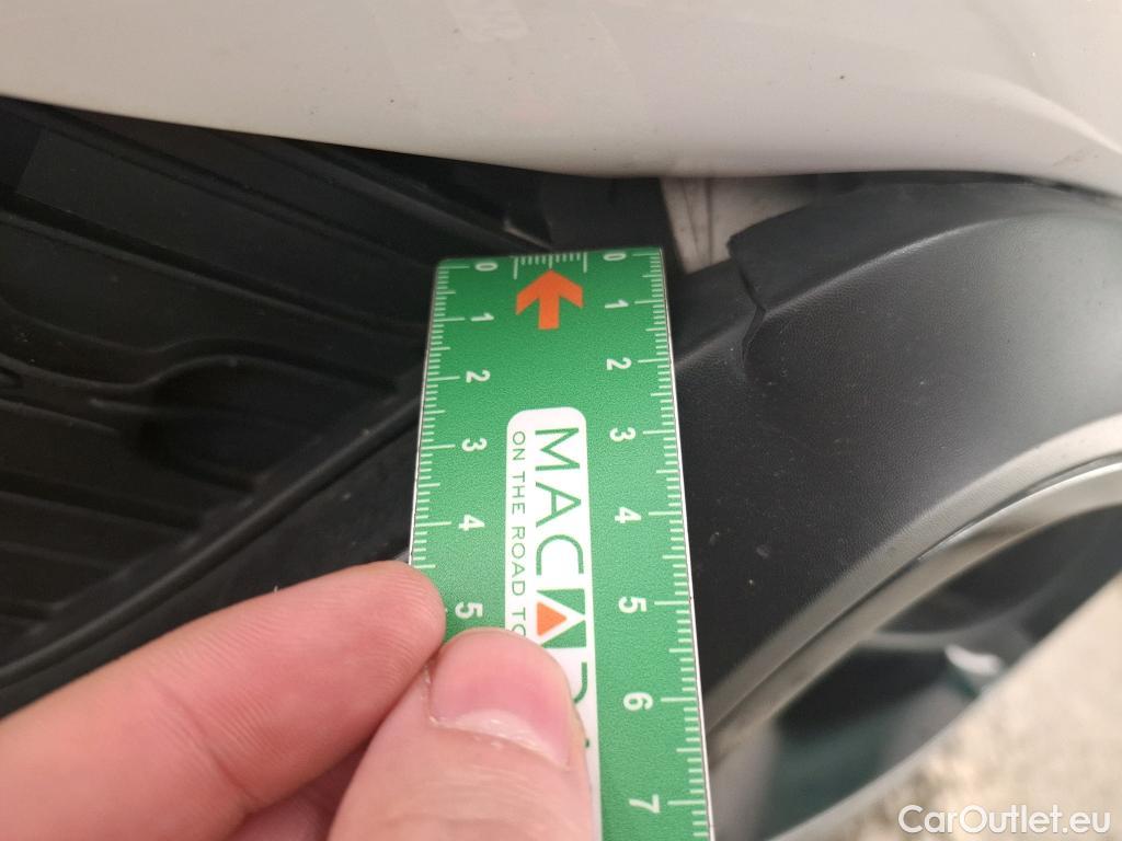  Citroen  C3 CITROEN  / 2020 / 5P / Berline PureTech 83 S&S BVM Feel Pack #9