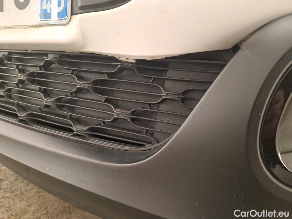  Citroen  C3 CITROEN  / 2020 / 5P / Berline PureTech 83 S&S BVM Feel Pack #4