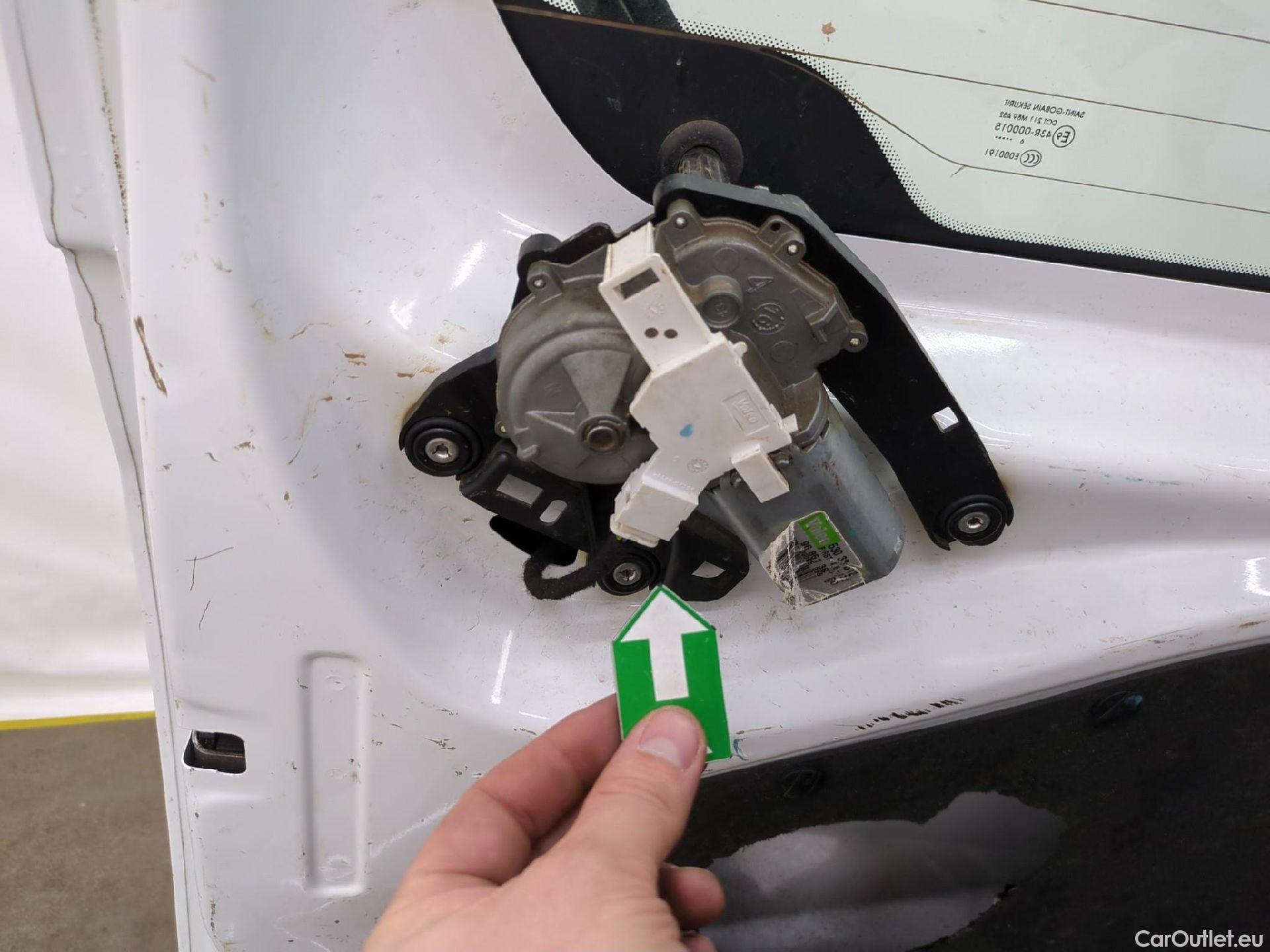  Citroen  Berlingo  Fourgon Club L1 (Court) 1.6 BlueHDi 100CV BVM5 E6 #10