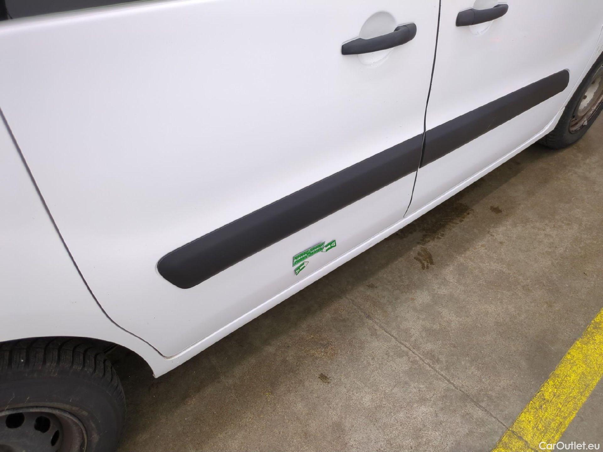  Citroen  Berlingo  Fourgon Club L1 (Court) 1.6 BlueHDi 100CV BVM5 E6 #30