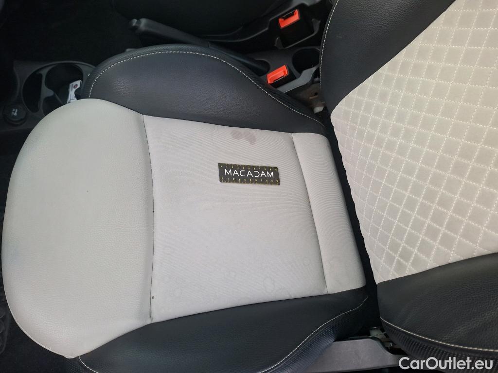  Fiat  500 FIAT   2015 3P Berline Hybrid 1.0 BSG 70 ch Dolcevita #11