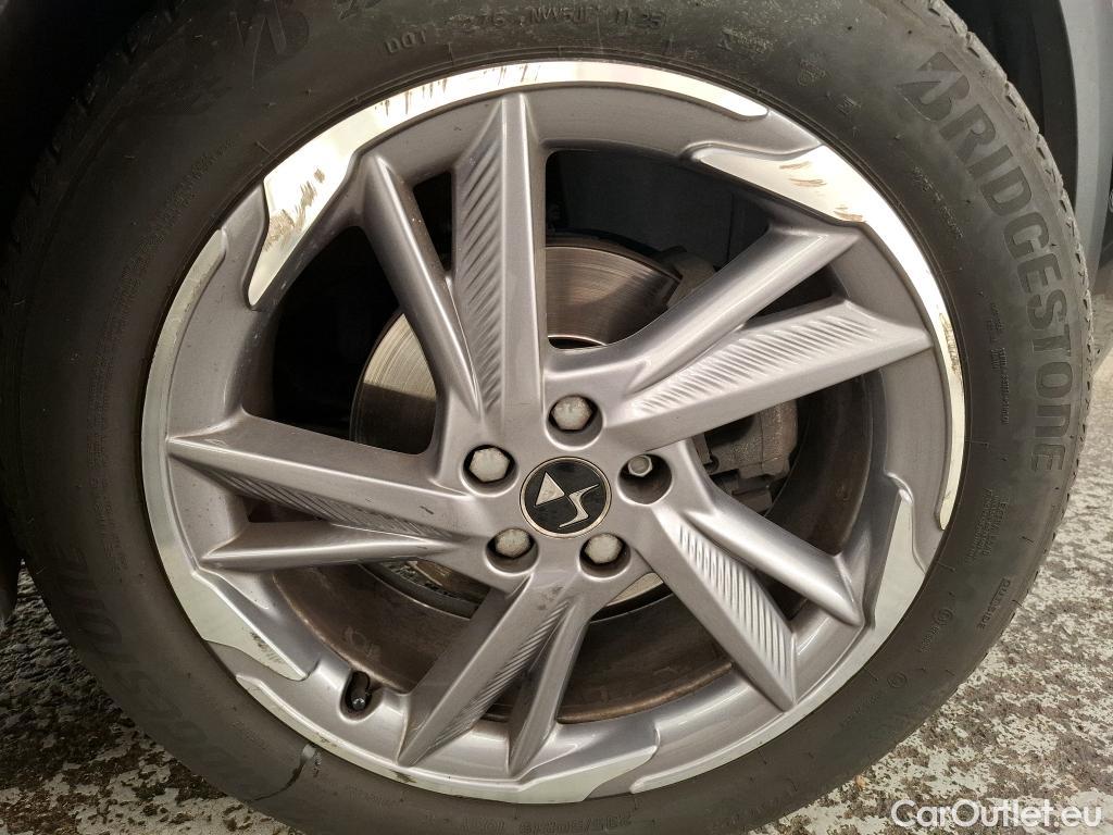  DS  DS7 7 Crossback Grand Chic 1.5 BlueHDi 130CV BVA8 E6d #29